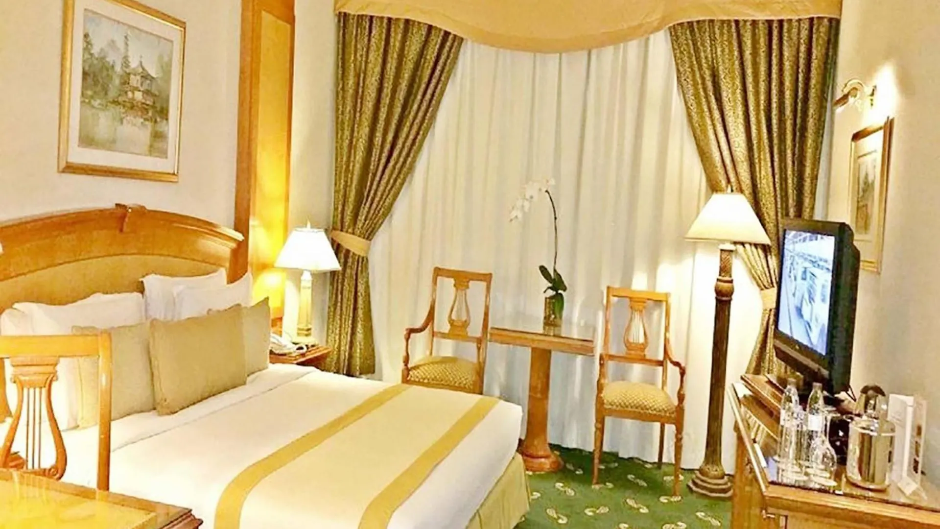 Knight Castle Hotel - Formerly Known As Carlton Palace Hotel Dubaï