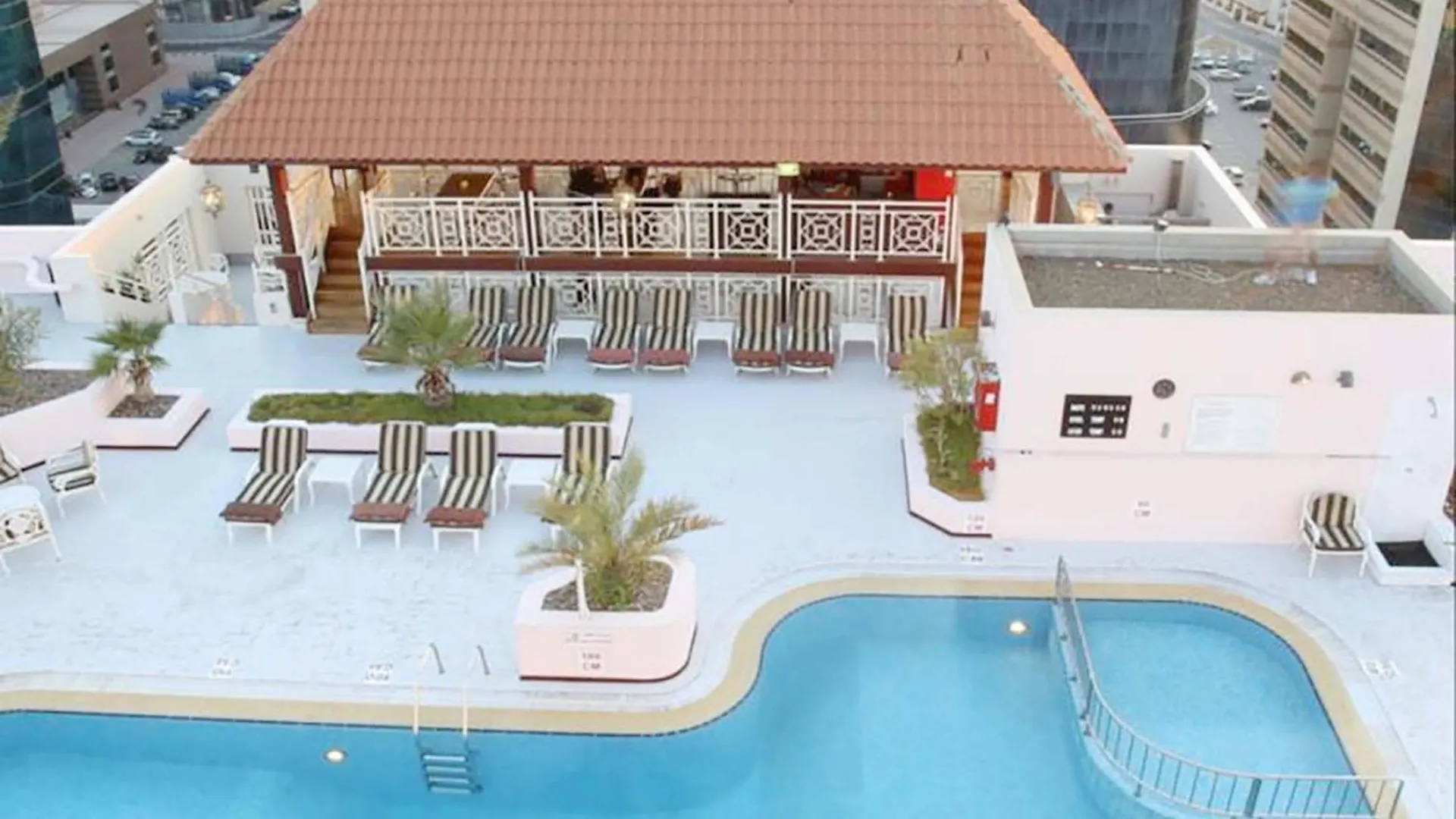 Knight Castle Hotel - Formerly Known As Carlton Palace Hotel دبي 5*,